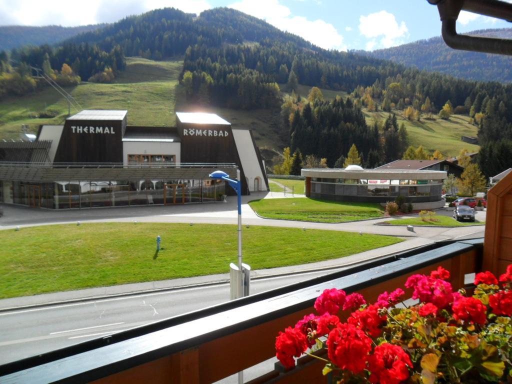Haus am Römerbad Bad Kleinkirchheim Zimmer foto